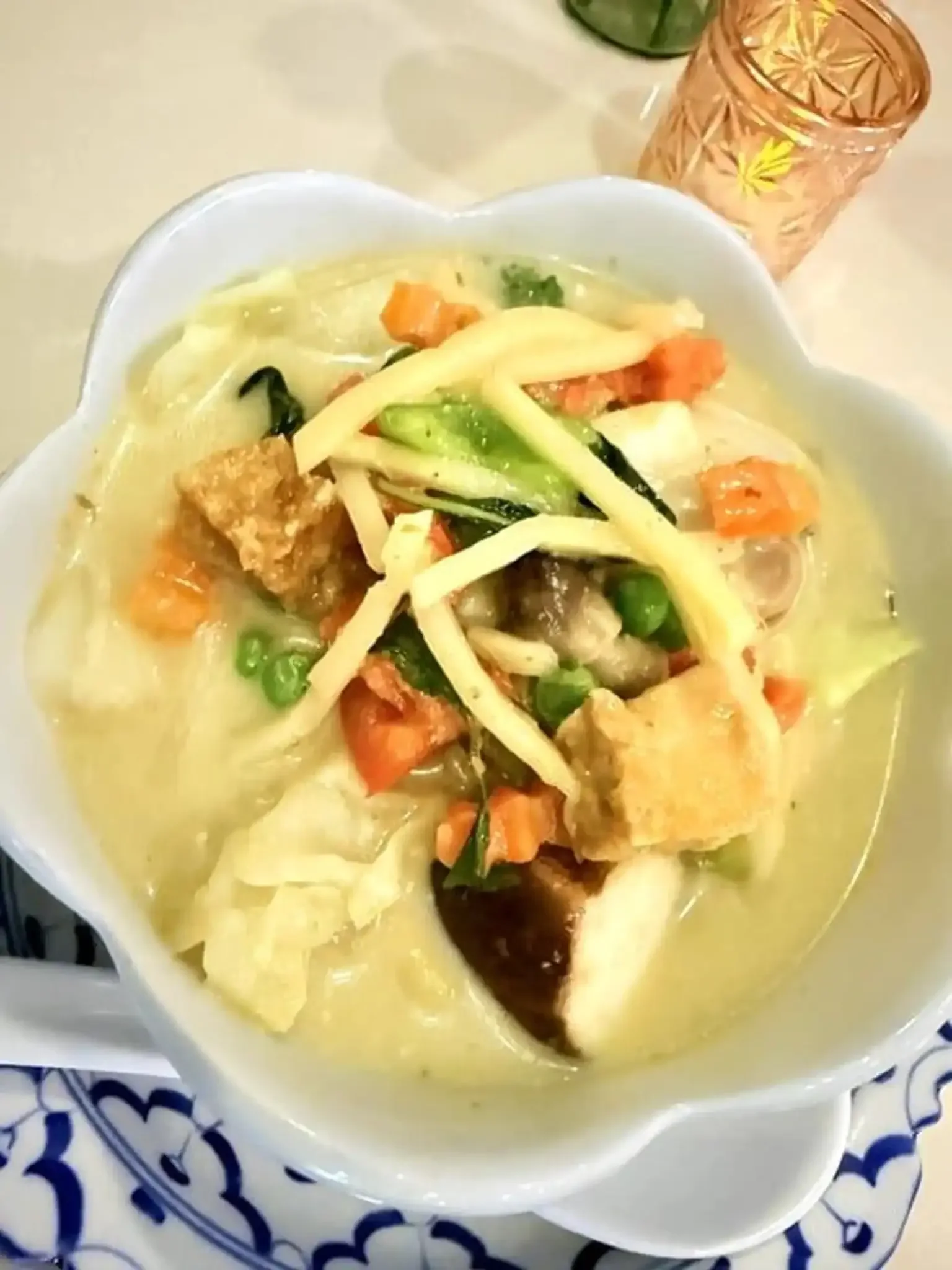 Green Curry - Aromatic green curry with vegetables