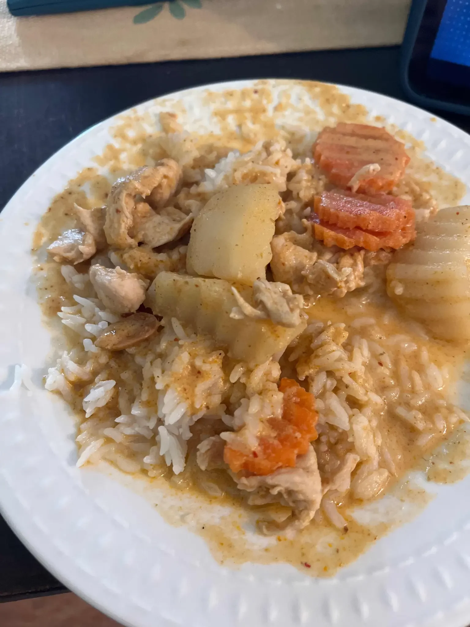 Massaman Curry with Beef - Massaman curry with beef